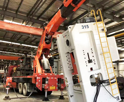 莆田秀屿提升工作效率，选择优质折臂吊租赁服务